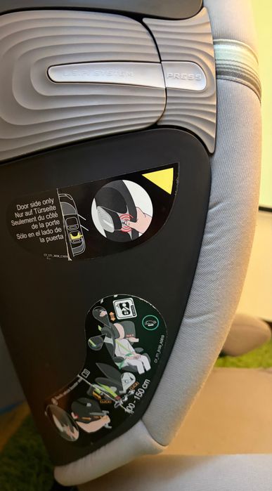 Детско столче за кола Cybex SOLUTION S2 I- FIX Classic BEIGE