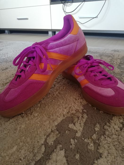 Дамски маратонки Adidas gazelle