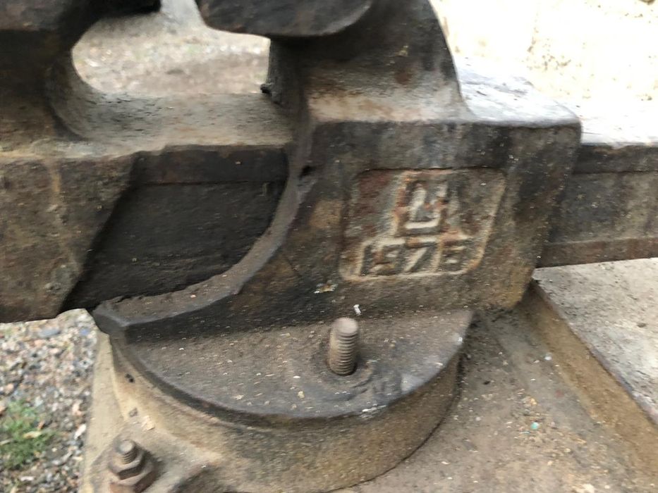 Тиски СССР большой срочно