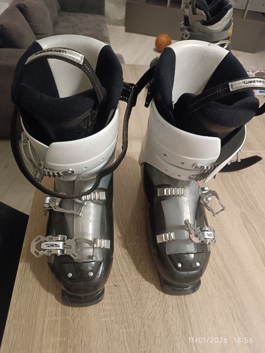 Clapari barbati 270-275