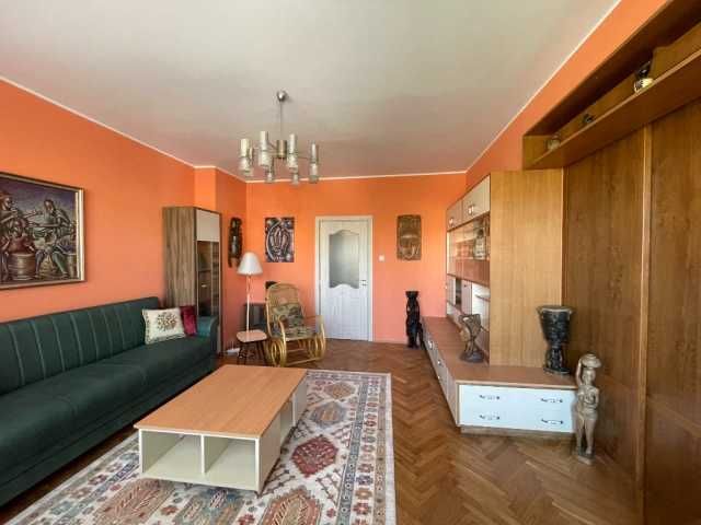 Дава под Наем 3-СТАЕН град София, Гео Милев