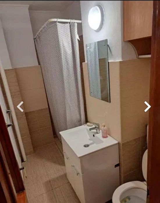 Dau in chirie apartament cu 1 camera,spatios,utilat,curat.