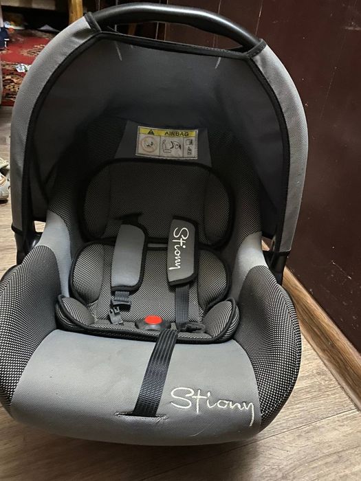 Продам автокресло