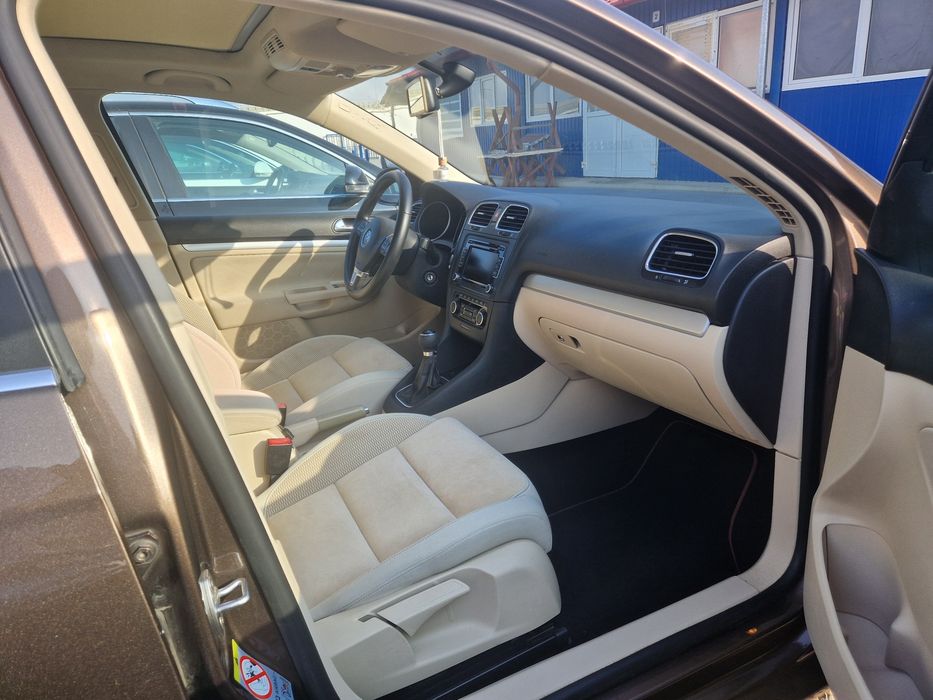 Vw golf 6 , 2.0 diesel . 140 cp !