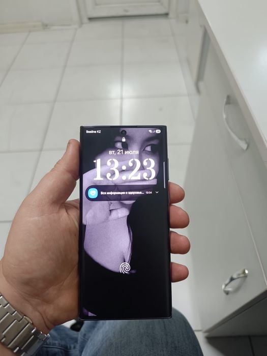 Продам S22 ультра