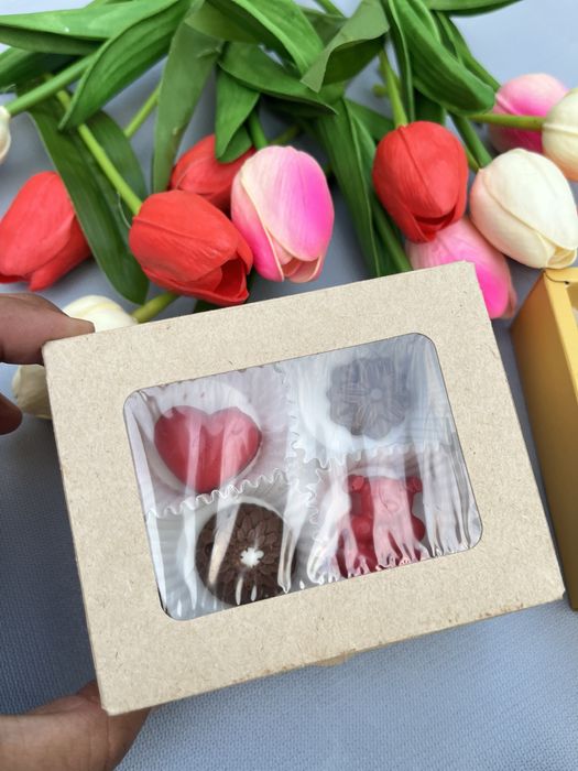 Шоколад тойбастар бағасы 350тг бастап.