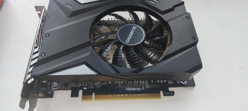 Продается ВидеоКарта Gigabyte GTX 1650 4GB GDDR6