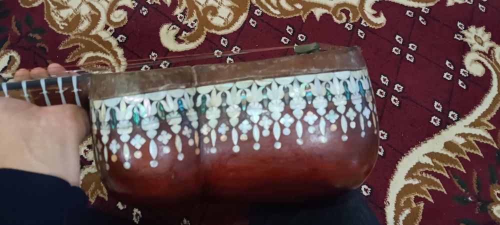 Sadafli tor sotiladi