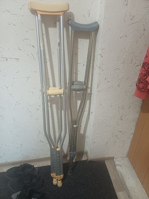 Продам алюминиевые костыли новые!