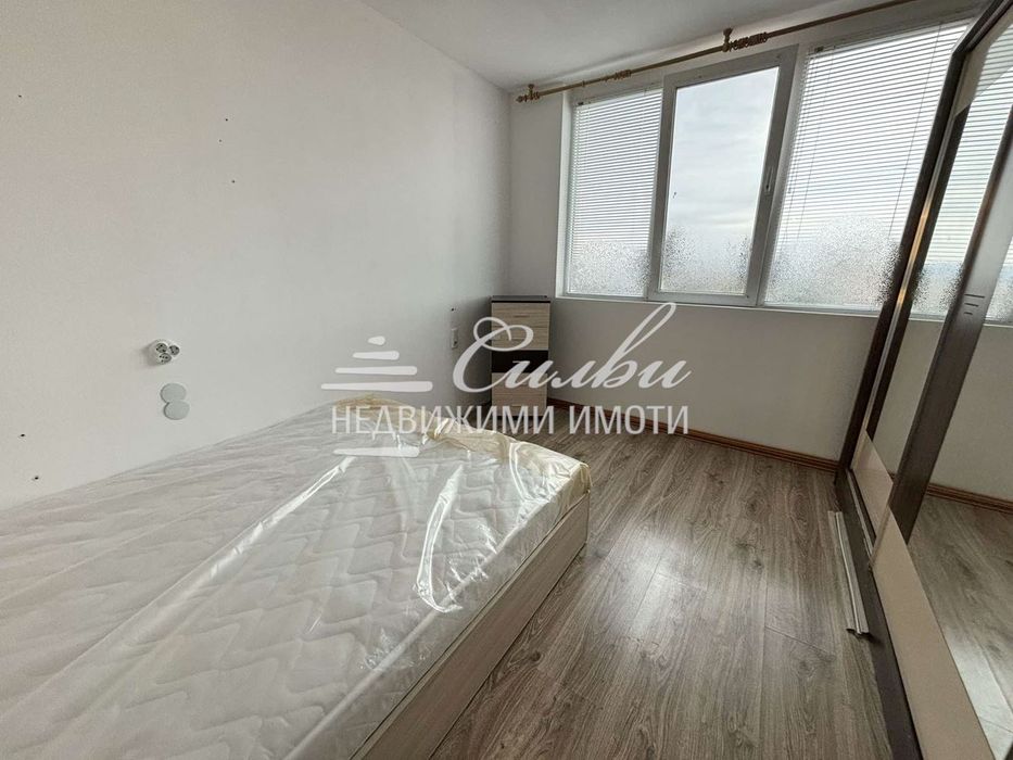 Дава се под наем Двустаен апартамент в Шумен, Център - 45 кв.м за 280.5 € - Снимка #4