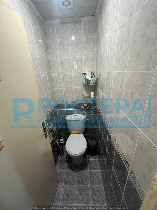 Продава се Тристаен апартамент в Търговище, Център - 95 кв.м за 1111 €/кв.м - Снимка #12