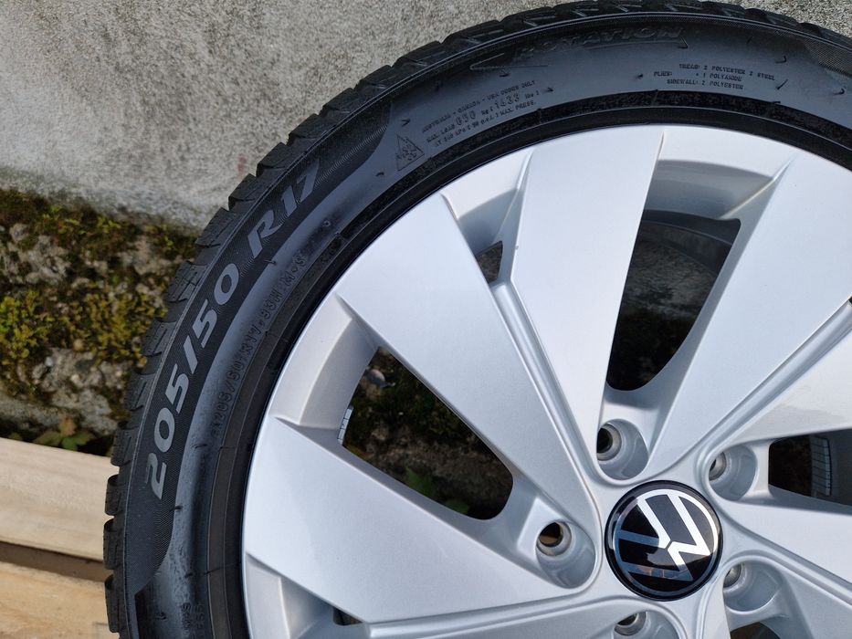 Jante Belmont Vw Golf7-8 anvelope iarna(relativ noi) 205 50 17