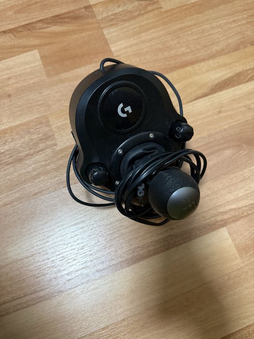 Продавам Logitech G29