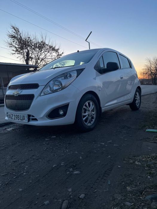 Спарк .шевралет . !!!