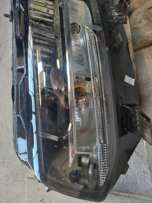 Фар ляв Toyota Proace