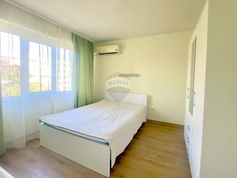 Дава се под наем Двустаен апартамент в Варна, Чайка - 65 кв.м за 498.27 € - Снимка #6