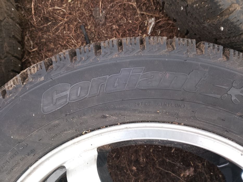 Продам диски с резиной