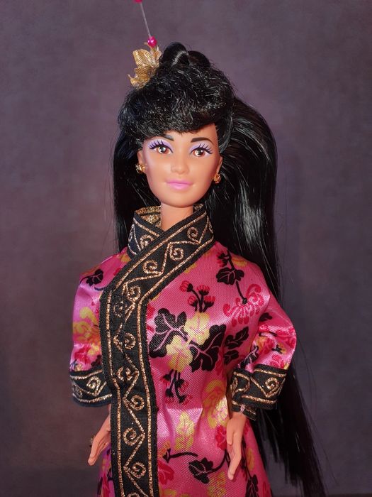 Кукла Barbie Chinese