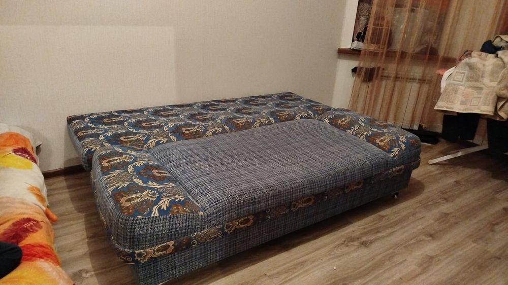 Продам диван тахту