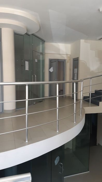 Дава се под наем Магазин в Русе, Център - 31 кв.м за 382.5 € - Снимка #1