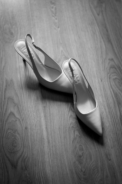 Продавам Булчинска Рокля, размер S / 36, без забележки