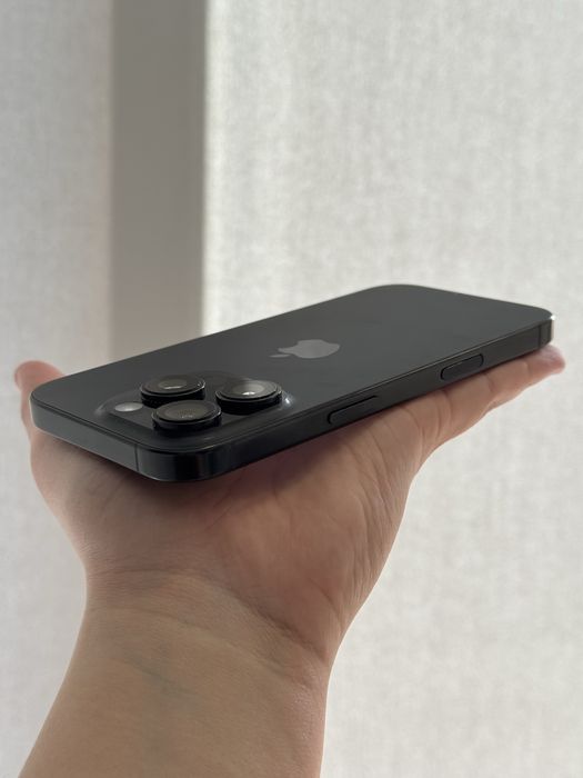 Iphone 16 pro 89%akb 256gb Айфон 16 про