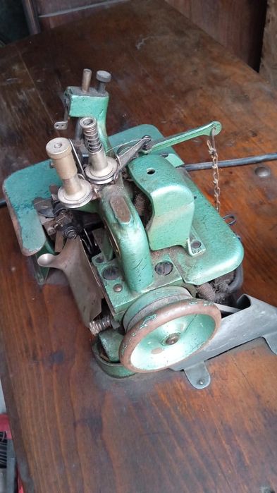 Продам Оверлок Mauser