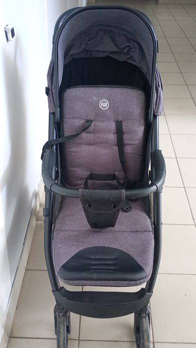 Коляска прогулочная