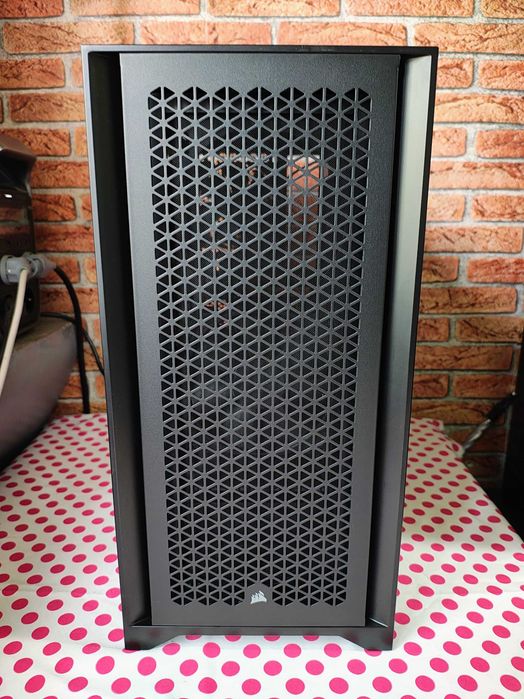 Carcasa PC Corsair 4000D Airflow Black.