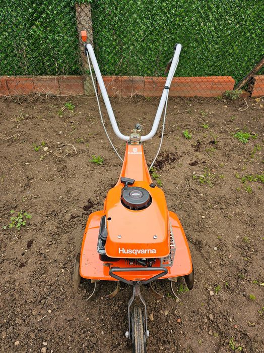 МотоФреза HUSQVARNA Перфектна.