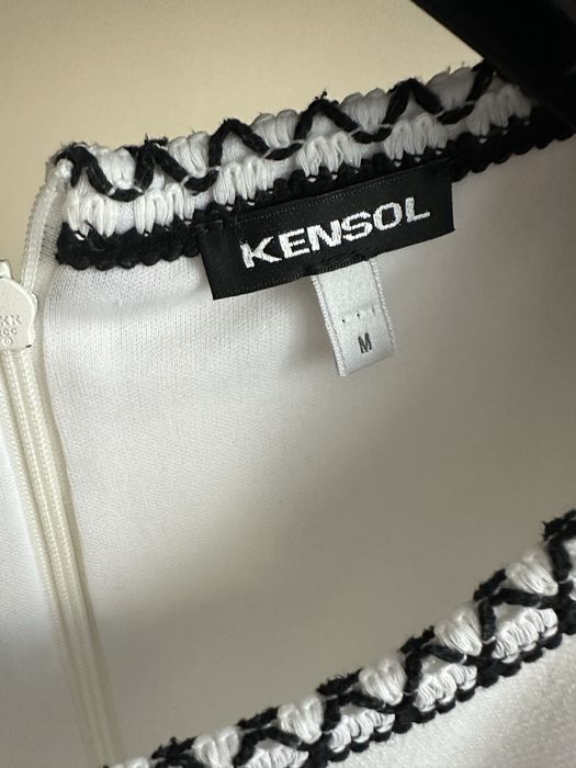 Елегантна рокля Kensol, размер М