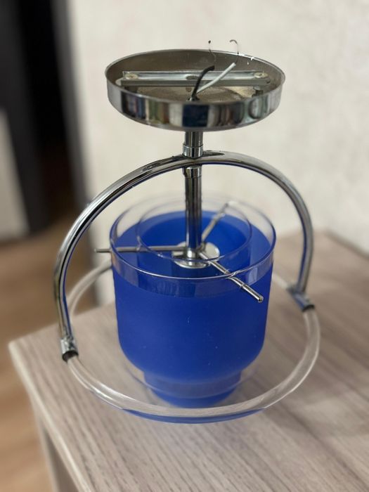 Люстра однарожковая