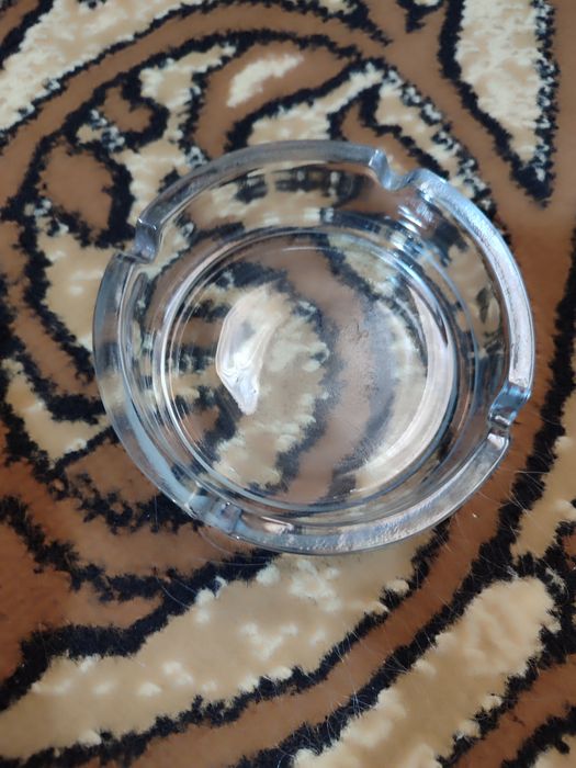 Продается пепельница