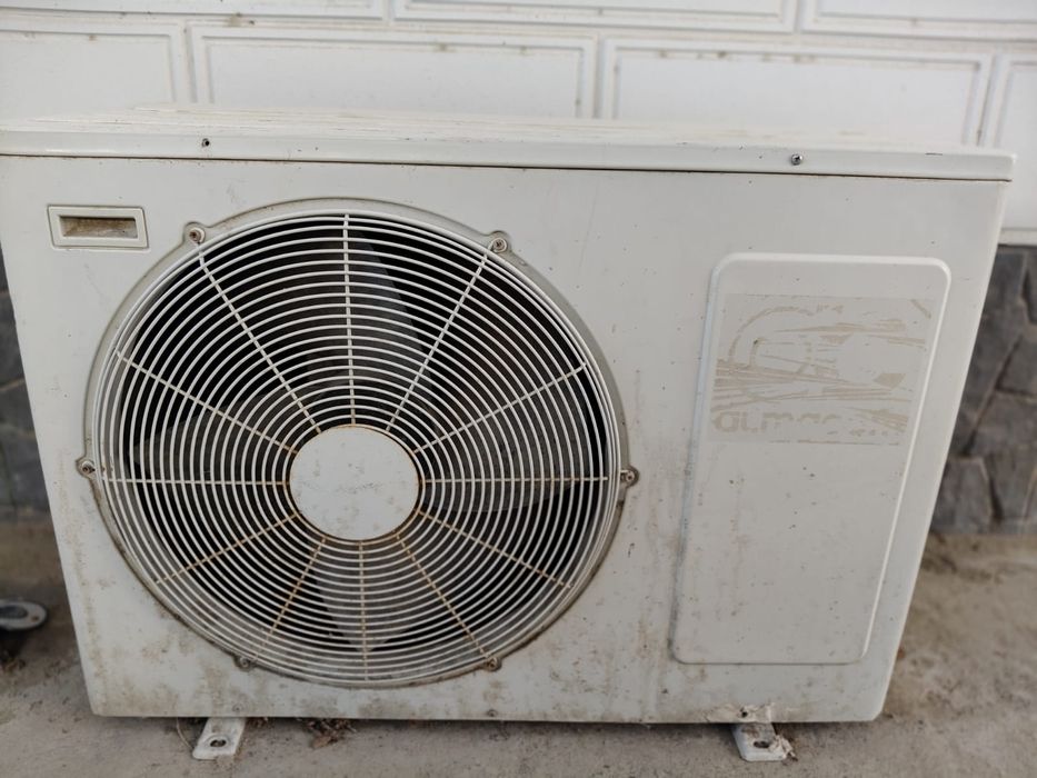 Кондиционер напольный