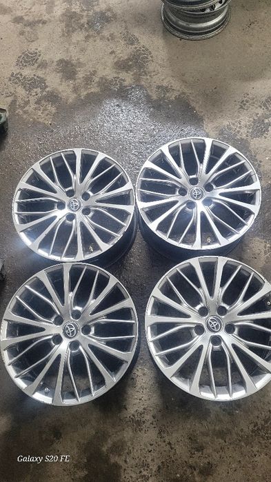 Диск от Тайота r18