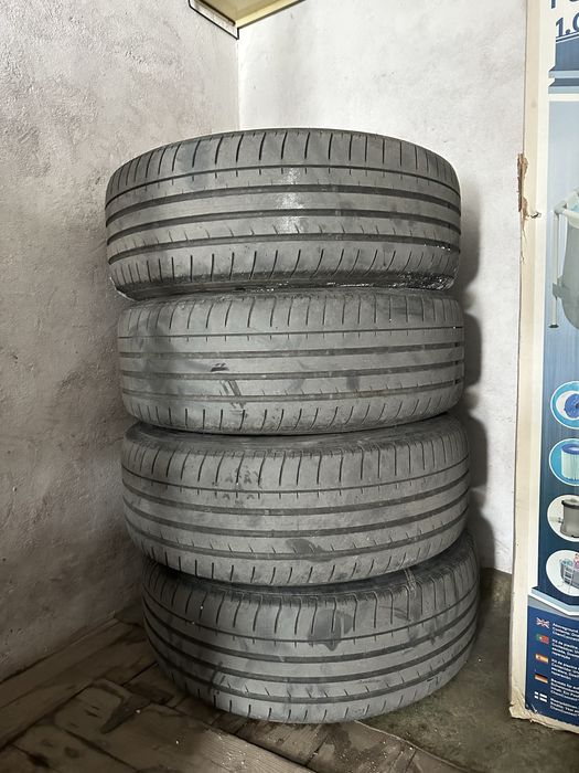 Срочно! Продается резина с дисками.