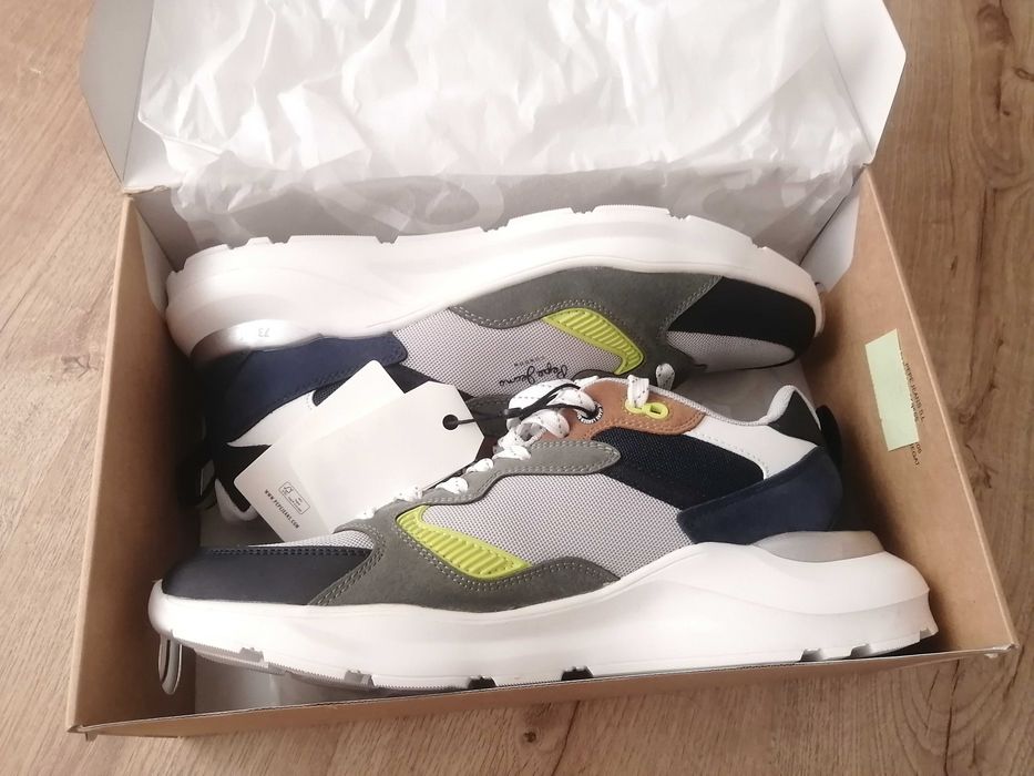 Adidași Pepe jeans 45