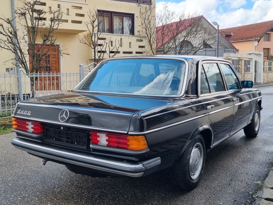 MERCEDES-BENZ E-Class 1977 — imagine 4
