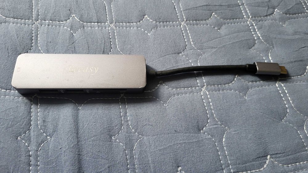 Hub Adapter pe usb C fuctional  50 lei