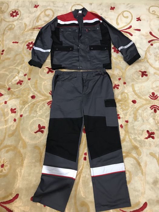 Продам спец одежду