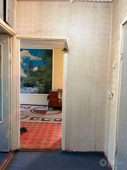 Чирчик ш. Навоий кирпичный кубик дом 1/2/4 +1,5×6 балкон 42 м²