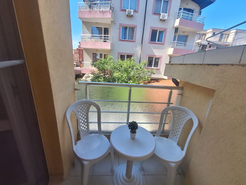Студио на 50м от плажа
