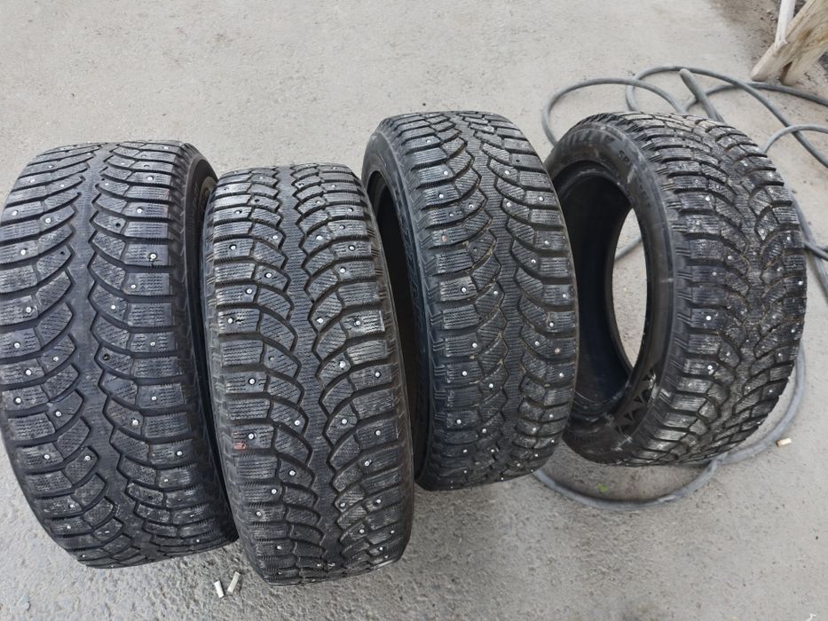Продам зимние шины 205/55/16