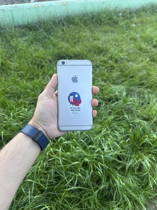 Продам Айфон 6S Plus
