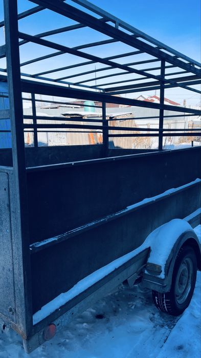 Прицеп скотовоз