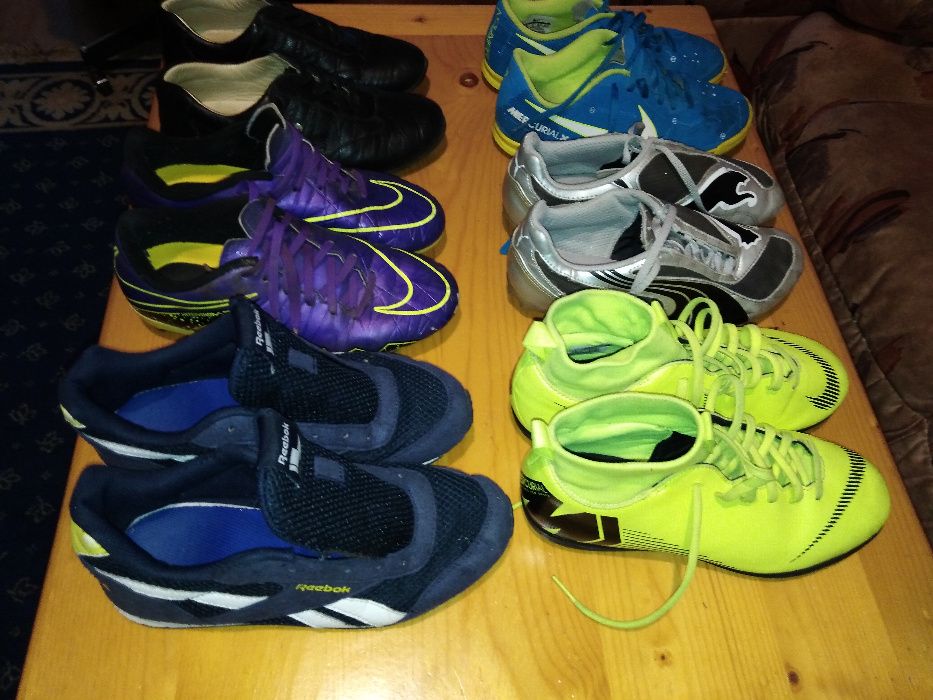 Много Добре Запазени Обувки и Маратонки
