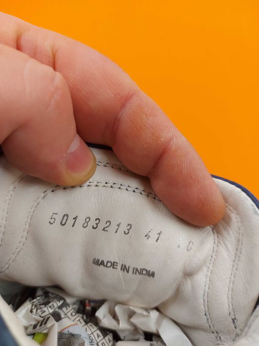 Boss номер 42 Оригинални мъжки кецове.