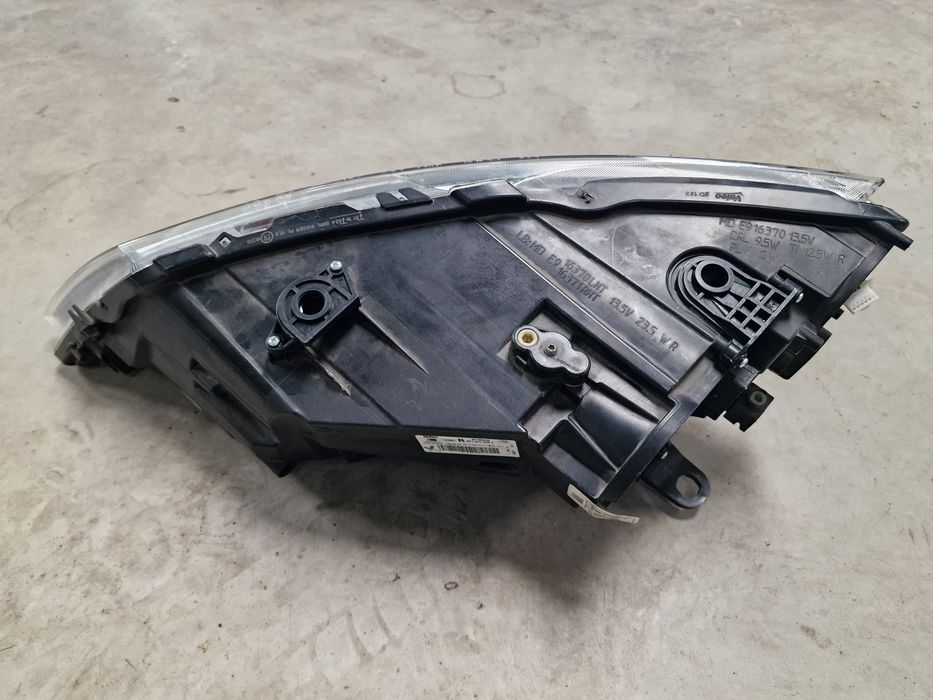 Far dreapta seat leon 2015 , cu led