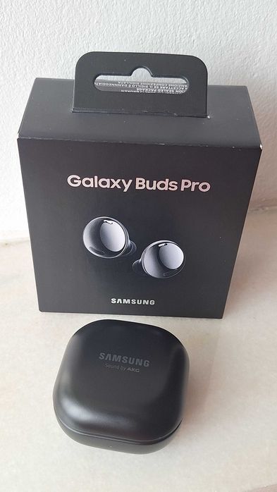 Casti Buds Pro, impecabile (la cutie)