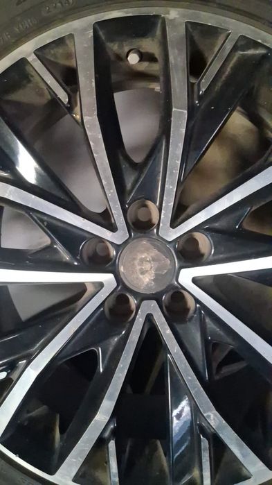 Продам комплект колес